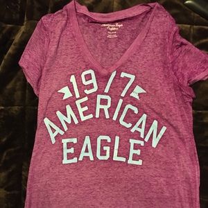 American Eagle tee NWOT